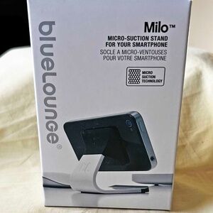 MILO MICRO-SUCTION STAND BY BLUE LOUNGE, FOR SMART PHONES, BLACK AND WHITE,
